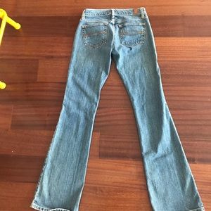 Abrombie& Fitch Distressed